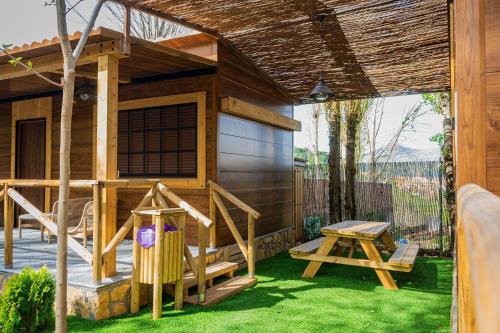 Camping Valdeluna in 巴利亞雷斯