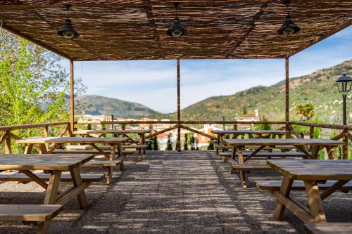 Camping Valdeluna in 巴利亞雷斯