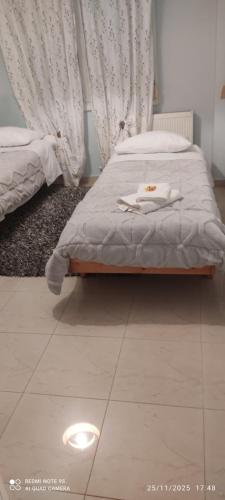 Modern Gorgeous 2 Bd Escape in Volos - image 3