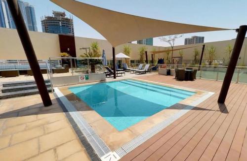 Water Edge Damac Maison Canal View 1BR Perfect Grand Getaway - image 8