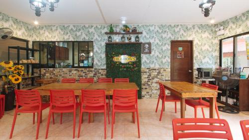 RedDoorz @ Hilarions Farm Majayjay Laguna - 레스토랑