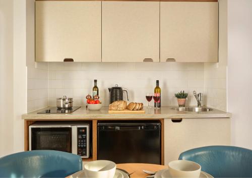 Citadines Barbican London near Tonic & Remedy
