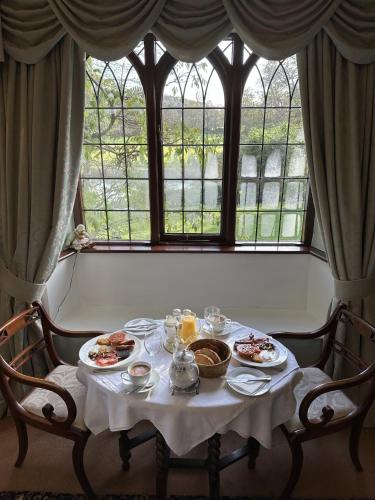 Abbey Farm Bed And Breakfast - image 11