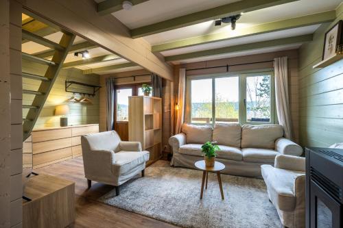 ArdenParks PetiteSuisse Chalet Renardeau in Bornofaja