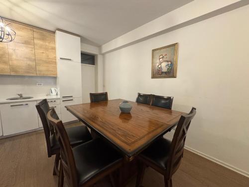 Sunflower Apartments 4