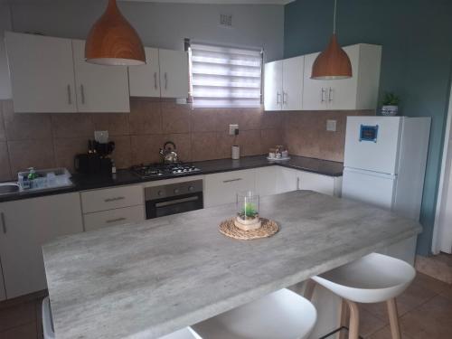 cuisine, Big Blue Breaks in Umkomaas