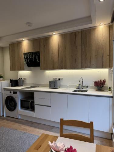 KAStay London - image 5