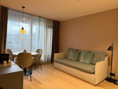 Hotel Lotus - image 36