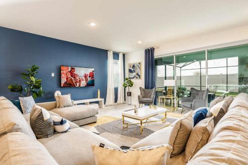Awesome 9 Br-10 min to Disney w Game & Theme Rooms in Disney - Maingate West