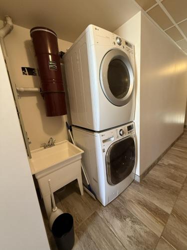 Studio #3 avec balcon tout inclus in Baie-Comeau (QC)