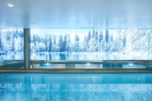 泳池, Grand Hotel Soleil d'Or in 梅婕芙市中心