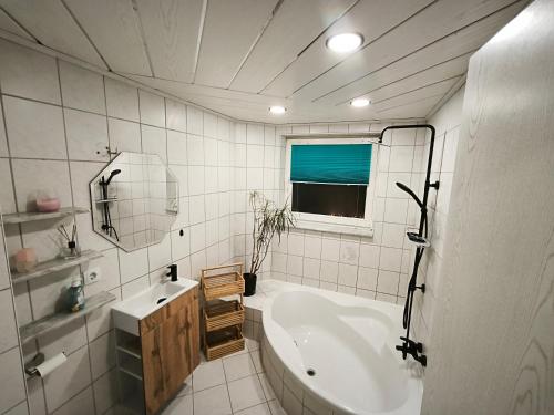 Monteur oder Ferienwohnung in Lichtenstein, Deutschland