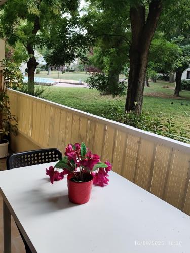 Chambre tout confort dans logement proche de la gare in Lemasson