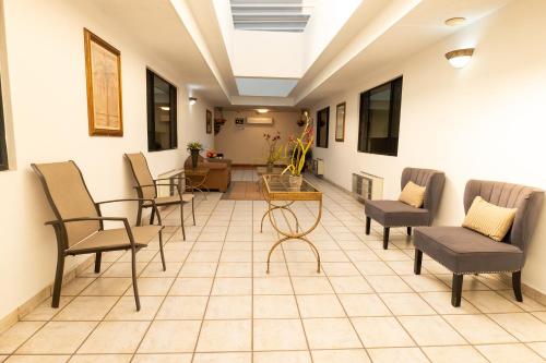Baja Inn Hoteles La Mesa - 숙소 외관