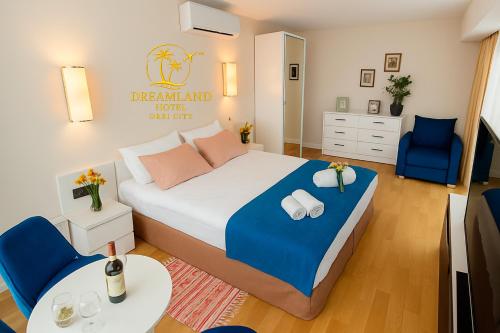 DREAMLAND HOTEL - Orbi City 2