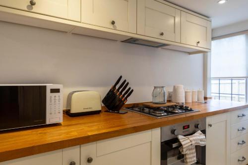 Charming 1 Bedroom Period Cottage in Sevenoaks in Sevenoaks