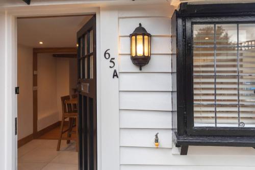 Charming 1 Bedroom Period Cottage in Sevenoaks in Sevenoaks
