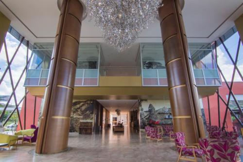 Sonesta Hotel Pereira in La Esperanza