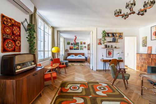 Artsy Loft Downtown 1, Budapest