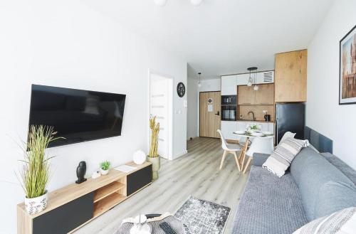 Pileckiego Apartment III by JumpInHere in Чоснув