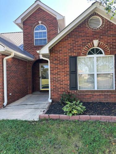 外部景觀, Near Charlotte House (Seasonal Pool) in 康科德