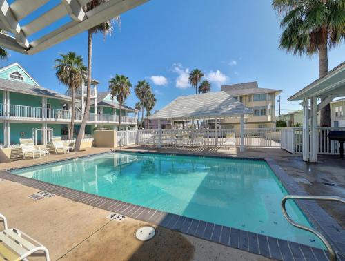 Piscina, Seashell Village Resort near the beach in Port Aransas (TX)
