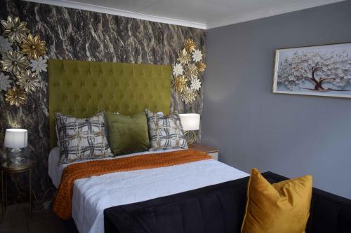 Hlurile Lodge in Katlehong