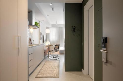 Elegant Studio in the Heart of the City in Trindade