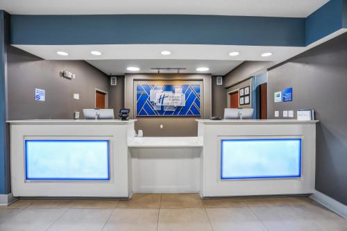 Holiday Inn Express Hotel & Suites Jacksonville - Mayport / Beach by IHG in Jacksonville, USA