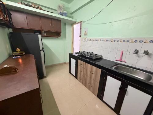Kitchen, ShivSangit 2bhk Flat Homestay in Ponda