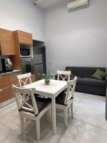 Garibaldi Apartment