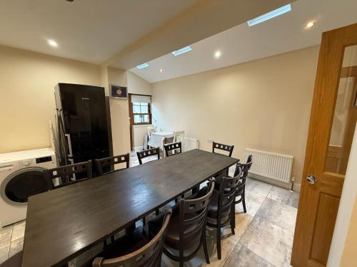 The Townlets Townhouse - 5BR - sleeps 13
