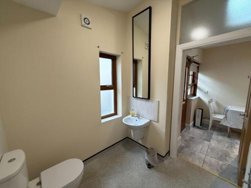 The Townlets Townhouse - 5BR - sleeps 13