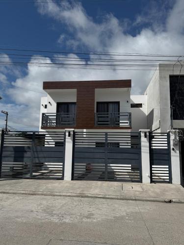 Casa Sofia! Pet friendly, AC, WiFi, Private parking in Santa Rosa De Copan