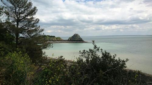 Un nid cosy sous les toits in 康卡爾