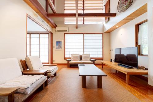 SEBARI casa vacation rental