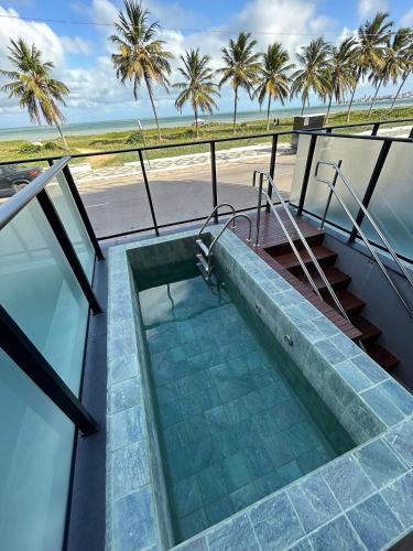 Melhores Flats - Piscina privativa, frente ao mar