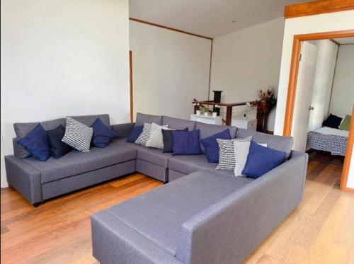 Zajednički dnevni boravak / prostorija s TV-om, Gold Coast International Student Rooms - Families - Couples- Singles Welcome in Benowa