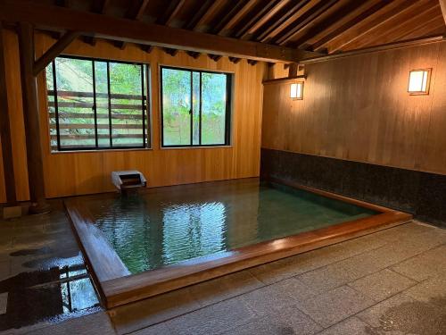 源泉の湯 福の屋