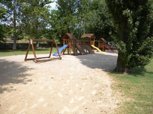 Tuvākā izklaides vieta, Holiday Homes in Balatonakali 37748 in Balatonakali