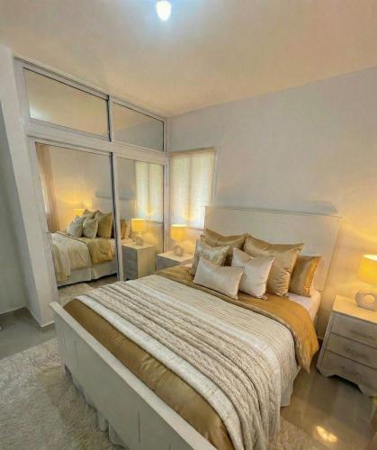 Stylish Luxe Apartment 10 mn to the Int Airport in La Grúa