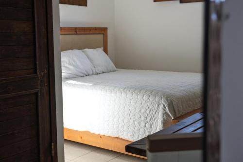 Book the Standard Queen Room Standard Queen Room