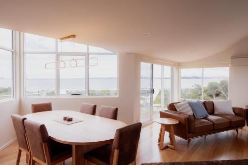 Surfside House Dodges Ferry coastal retreat in Dodges Ferry