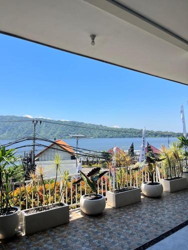 Balcony/terrace, Danuku Homestay - Syariah in Bedugul