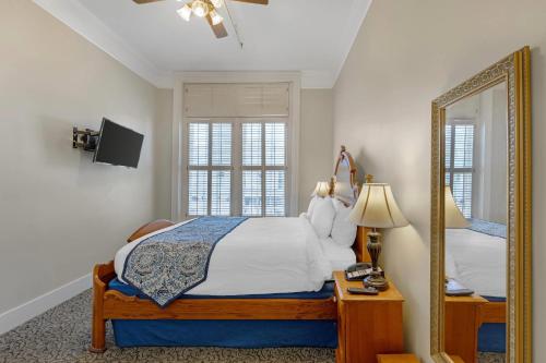 Best Western Plus Windsor Hotel - image 8