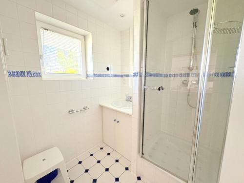 Ferienwohnung Soling - ideal für Paare, mit Wasserblick in Alt Reddevitz, Deutschland