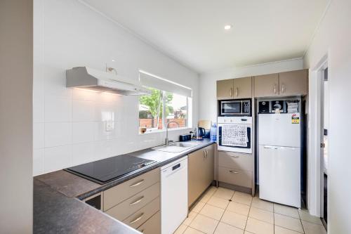 外觀, Cozy on Clive - Hastings Holiday Home in 海斯廷斯