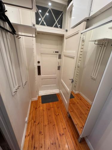 Facilities, Cozy Apt with Sauna & Bath in Ullanlinna