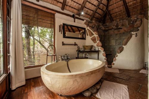 Zuhanyzó, Tanamera Lodge in Sabie