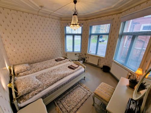 Hostel Cafe Huvila in آولو